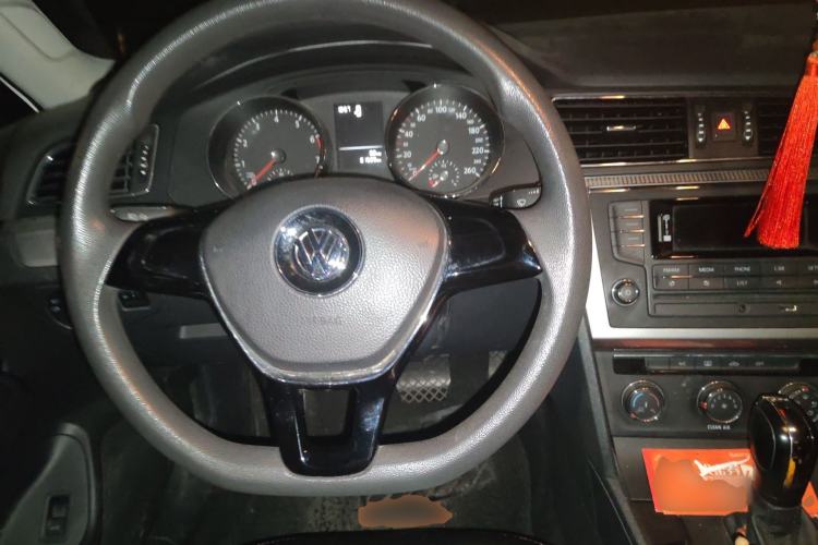 Used Volkswagen Lamando 2015 230TSI DSG Fashion Edition Steering Wheel