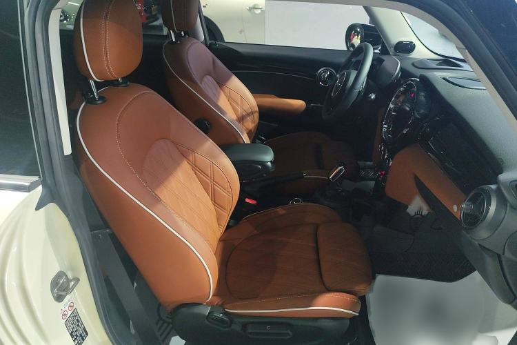 Used MINI MINI 2023 2.0T COOPER S Artist