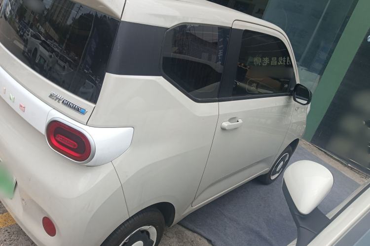 Used Wuling Hongguang MINIEV 2024 3rd Generation 215km Youth Edition Rear Right 45 Deg