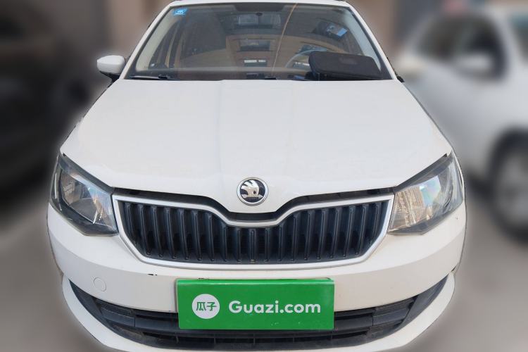 Used Skoda Fabia 2017 1.4L Automatic Car Enjoy Edition
