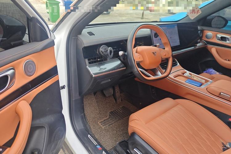 Used NETA L 2024 Extended-Range 310 Flash-Charge Red Edition
