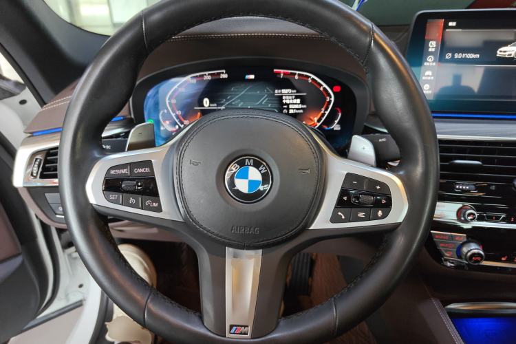 Used BMW 5 Series 2022 Restyled 530Li Leading Edition M Sport Package