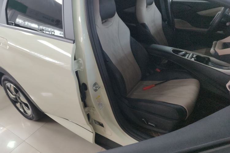 Used BYD Dolphin 2024 Honor Edition 420km Fashion Version
