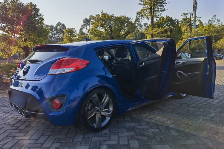 Used Hyundai Veloster 2012 1.6T Automatic Luxury Edition