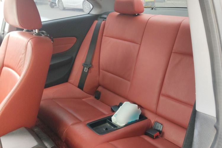 Used BMW 1 Series 2011 120i two-door coupe Left Rear Seat