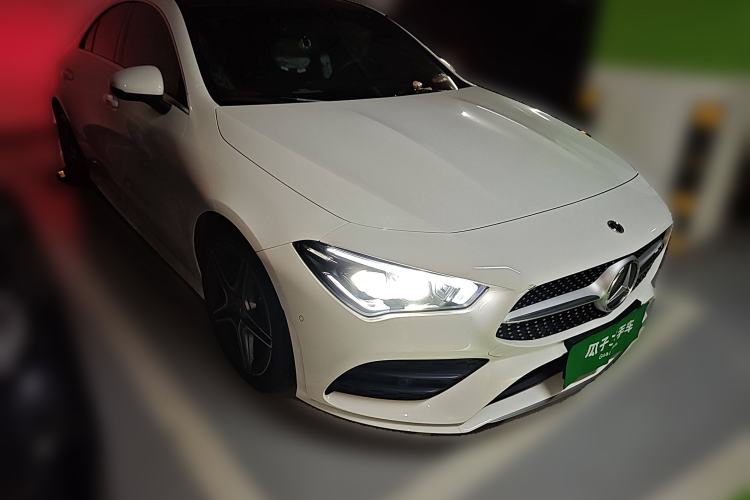 Used Mercedes-Benz CLA 2023 CLA 200 Front Right 45 Deg