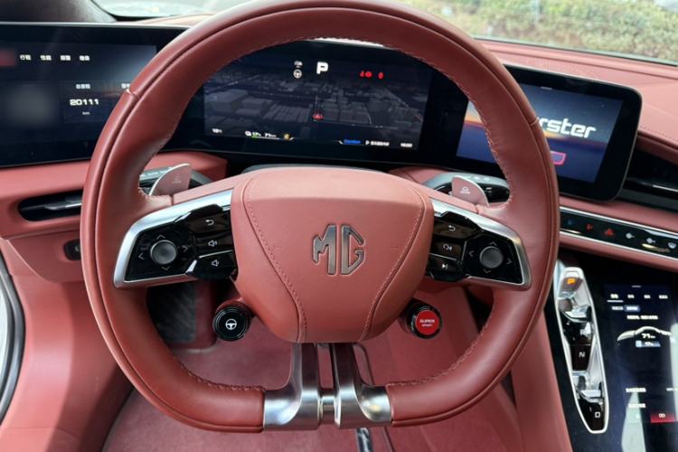 Used MG Cyberster 2024 520 km Legendary All-Wheel-Drive Version
