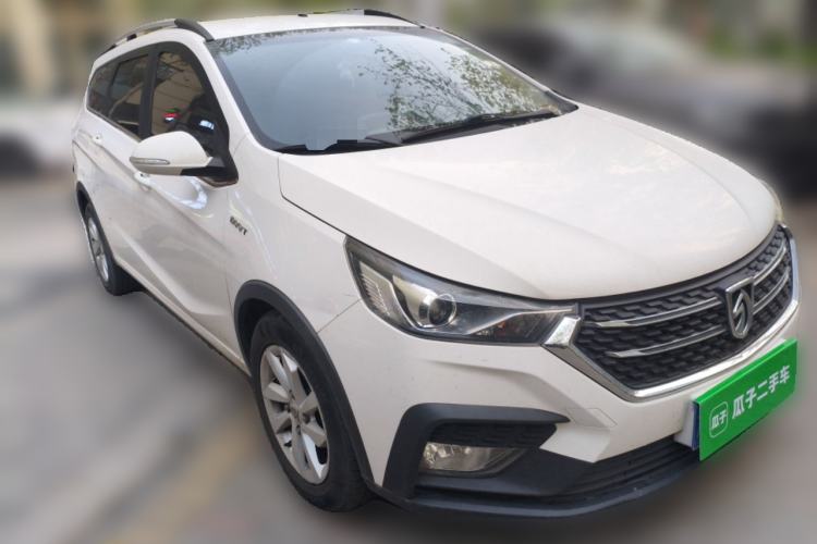 Used Baojun 310W 2018 1.5L Automatic Fashion Edition China VI Front Right 45 Deg