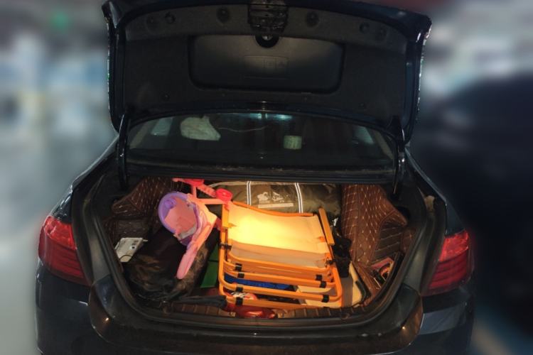 Used BMW 5 Series 2014 520Li Elegant Model Trunk