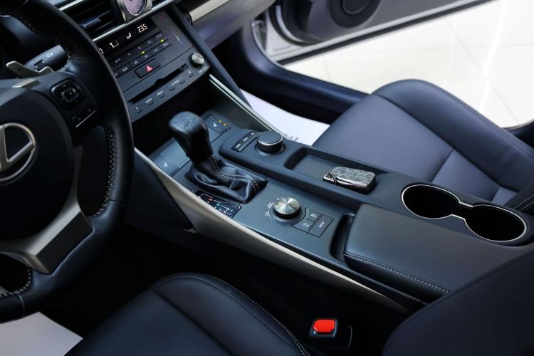 Used Lexus IS 2017 300 FENGSHANG Edition
