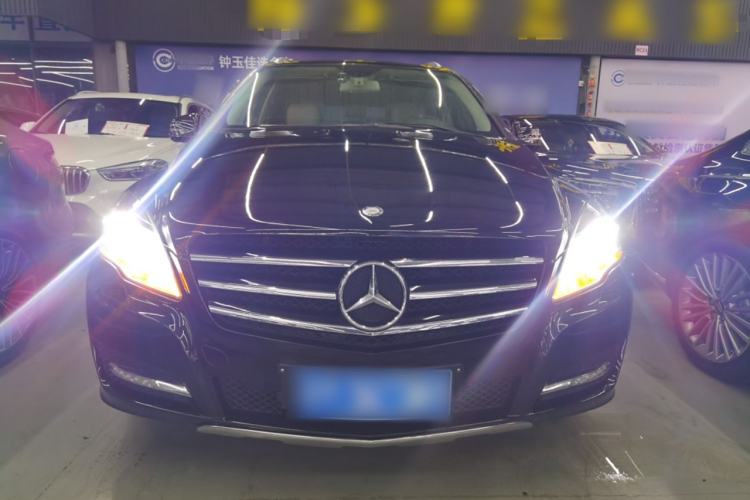 Used Mercedes-Benz R-Class 2015 R 320 4MATIC Luxury Model