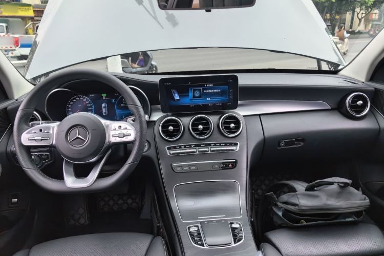 Used Mercedes-Benz C-Class 2020 C 260 L Sport Edition Center Console