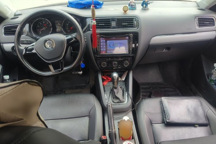 Used Volkswagen Sagitar 2015 1.6L Automatic Comfort Model