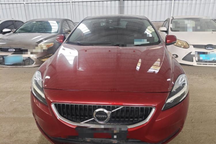 Used Volvo V40 2018 T3 Zhiyi Edition
