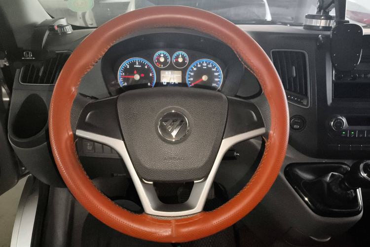 Used Foton Toano 2017 2.5T Rear Dual-Tire Commercial Version Long Wheelbase 4J25TC3