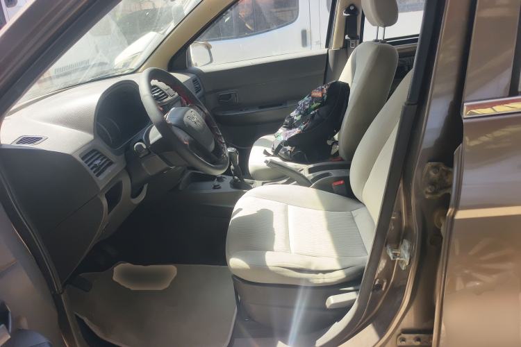 Used Wuling Hongguang 2015 1.5L S Basic Version China V Standard Left Front Seat