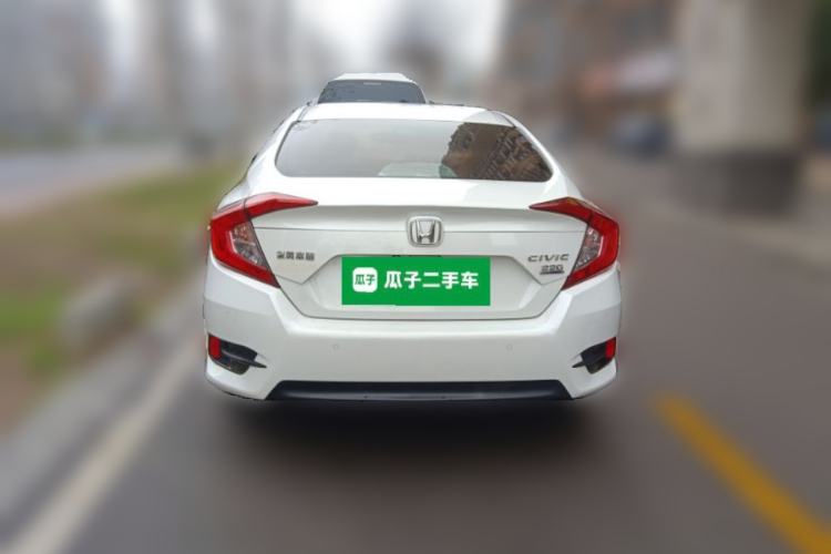 Used Honda Civic 2016 220TURBO CVT Luxury Edition
