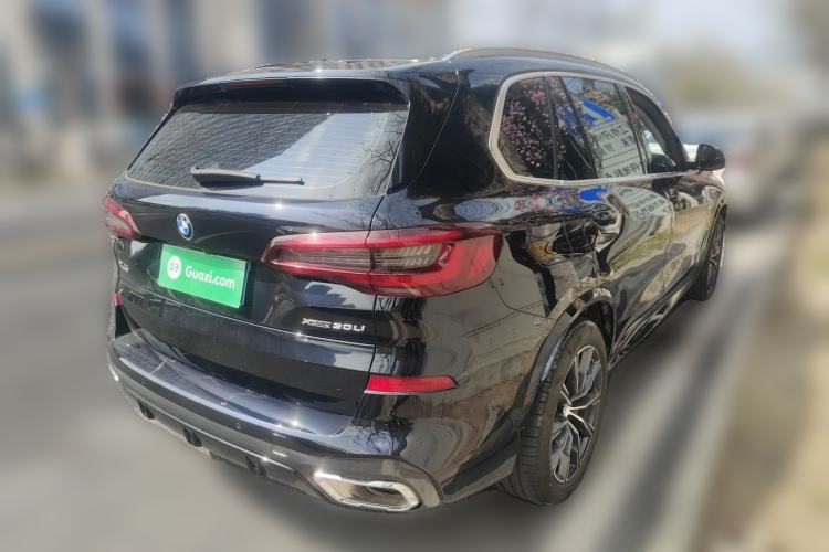 Used BMW X5 2022 Restyled xDrive 30Li Luxury Version M Sport Package