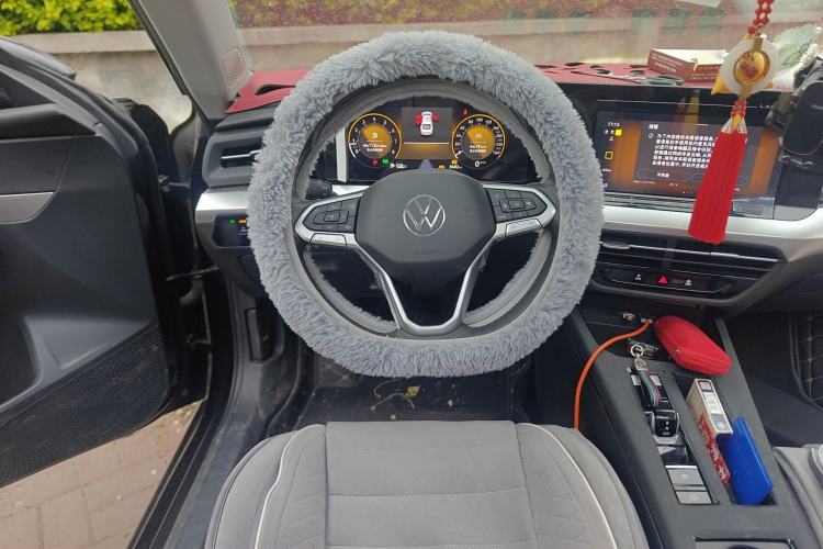 Used Volkswagen Lamando 2023 Lavida L 280TSI DSG Spicy Edition
