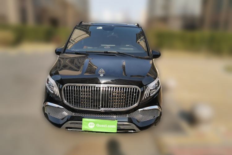 Used Mercedes-Benz Vito 2021 2.0T Elite Version 7 Seats Front