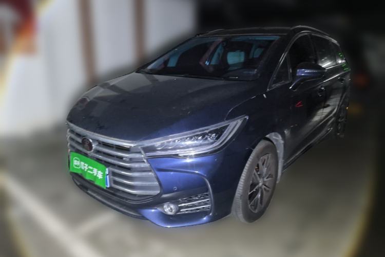 Used BYD Song MAX 2018 1.5T Automatic Smart Connect Elite Model with 6 Seats