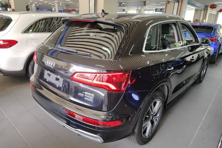 Used Audi Q5L 2020 Updated 40 TFSI Prestige Fashion Edition Rear Right 45 Deg