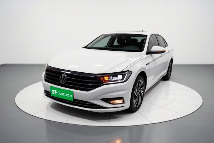 Used Volkswagen Sagitar 2021 280TSI DSG Excellence Edition Front Left 45 Deg