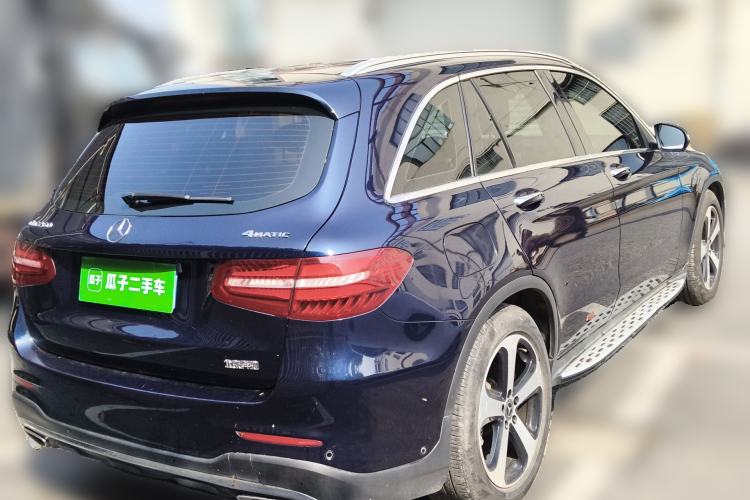 Used Mercedes-Benz GLC 2018 GLC 260 4MATIC Luxury Model
