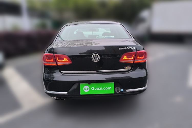 Used Volkswagen Magotan 2015 1.8TSI Advanced Model Rear