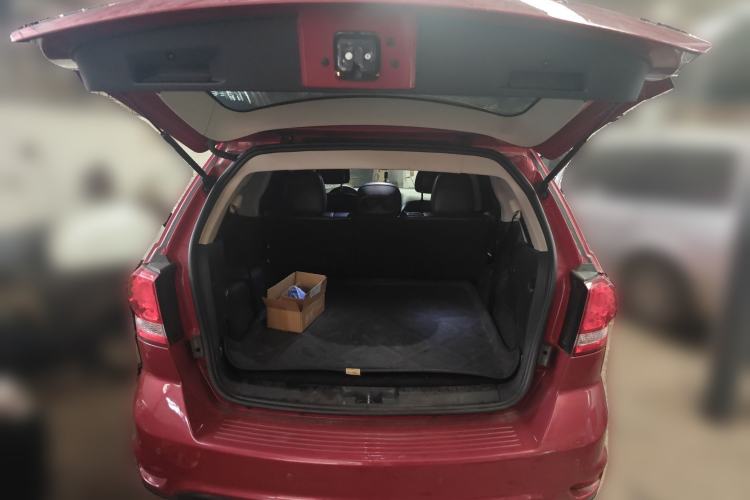 Used Dodge Journey 2013 2.4L Two-Wheel Drive Luxury Version