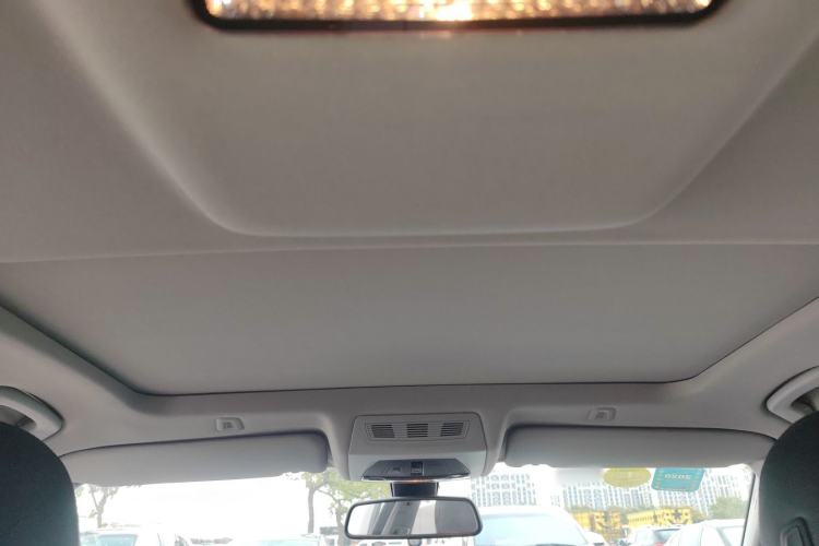 Used BMW 5 Series 2014 525Li Fashion Design Package