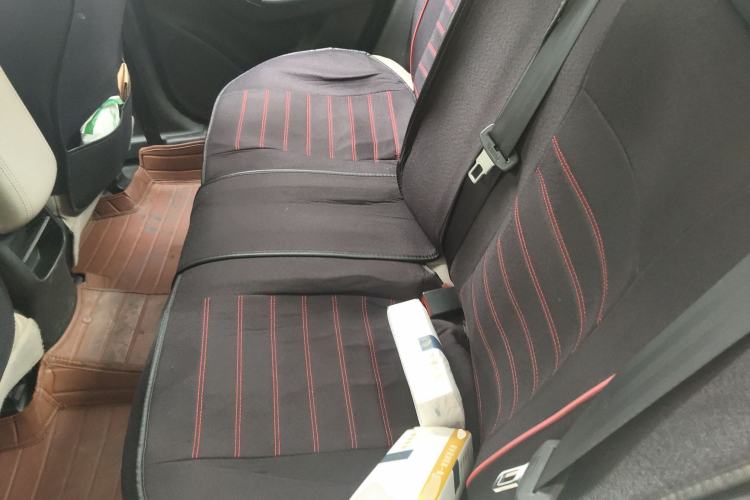 Used GAC Trumpchi GA3S Vision 2014 1.6L Manual Elite Edition
