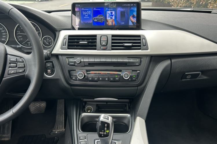 Used BMW 3 Series 2015 320Li Luxury Edition Fashion Model