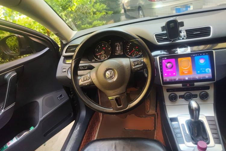 Used Volkswagen Magotan 2015 1.8TSI Luxury Model Steering Wheel