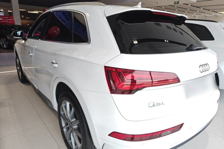 Used Audi Q5L 2023 40T Fashionable and Dynamic Edition