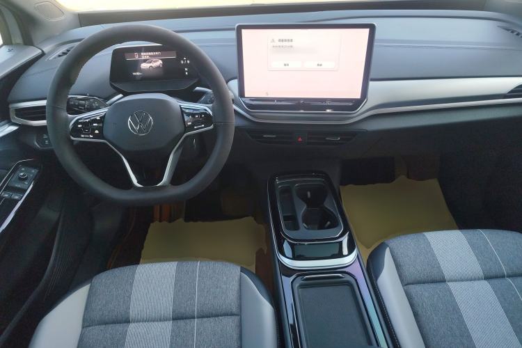 Used Volkswagen ID.4 CROZZ 2025 Pure Edition