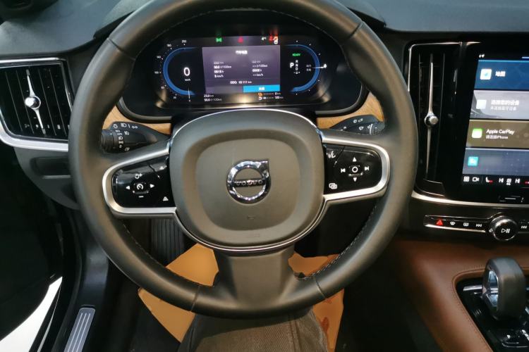 Used Volvo S90 New Energy 2024 Plug-in Hybrid Four-Wheel Drive Long-Range Zhiyi Luxury Edition