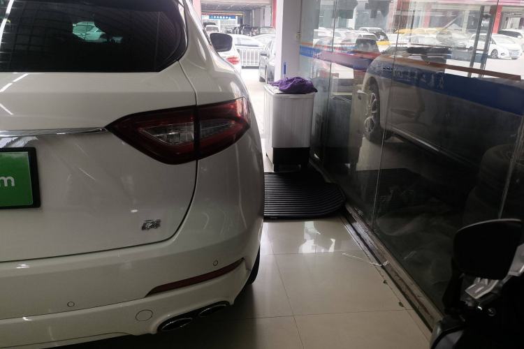 Used Maserati Levante 2016 3.0T Standard Edition
