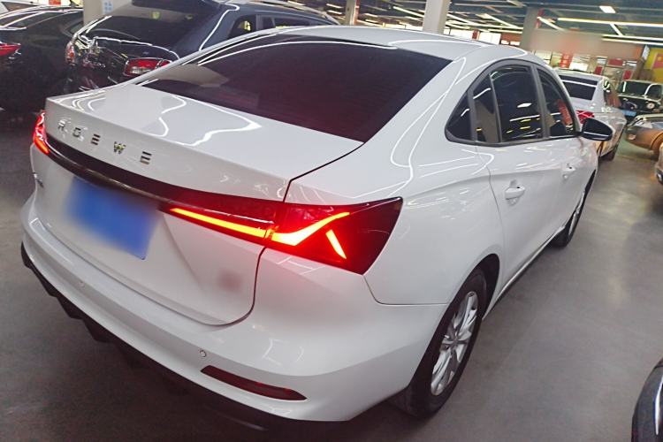 Used Roewe i5 2023 1.5L Manual Comfort Edition
