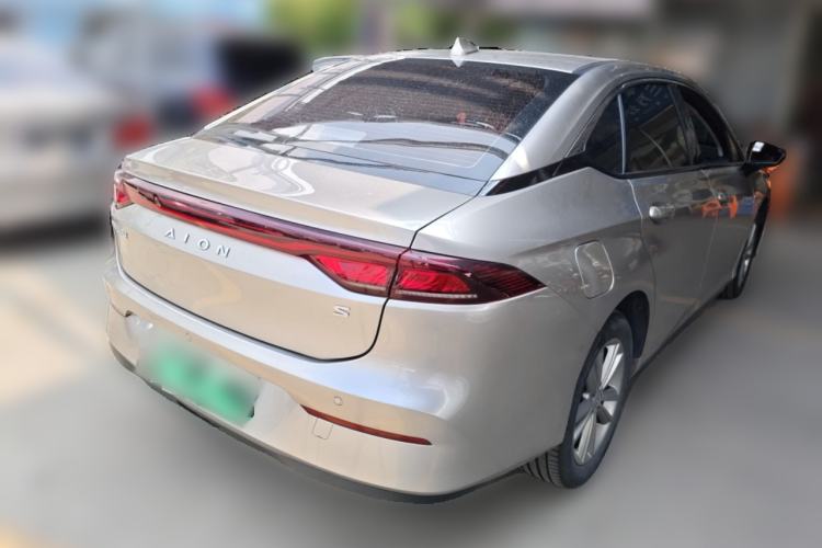 Used AION S 2023 Meizu 580 Lithium Iron Phosphate Rear Right 45 Deg