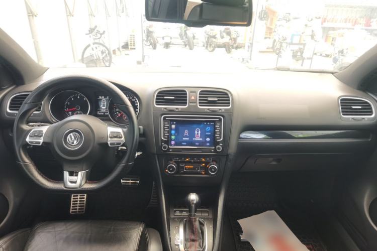 Used Volkswagen Golf GTI 2010 2.0 TSI GTI