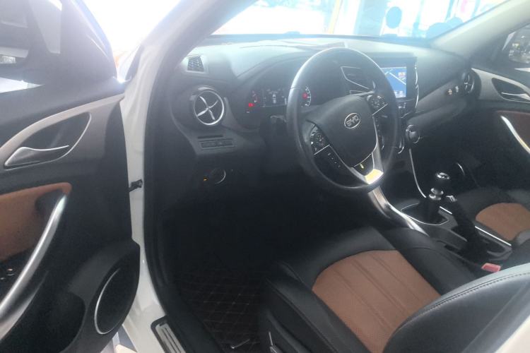 Used BYD Song 2016 1.5TI Manual Luxury Model Driver Seat