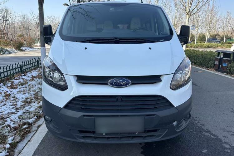 Used Ford Transit 2017 2.0T Diesel Multi-Purpose Commercial Vehicle Short Wheelbase Low Roof China V Standard
