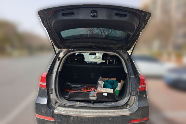 Used Haval H2 2016 Red-Label 1.5T Manual Two-Wheel Drive Luxury Model