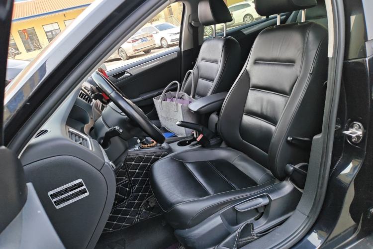 Used Volkswagen Sagitar 2014 1.6L Automatic Comfort Model