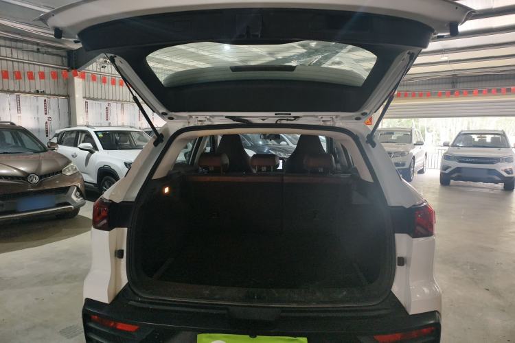 Used SOL QX 2021 300T DCT Deluxe Smart Connectivity Version