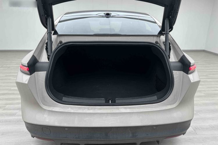 Used Nio ET5 2022 75 kWh Trunk