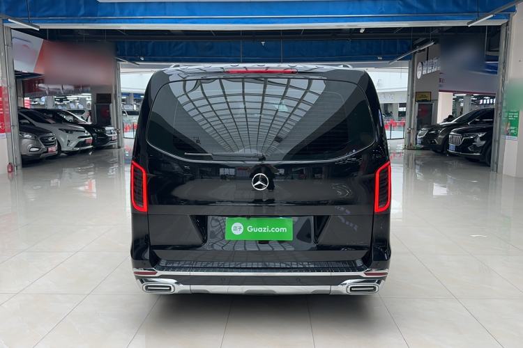 Used Mercedes-Benz Vito 2021 2.0T Elite Version 7 Seats Rear