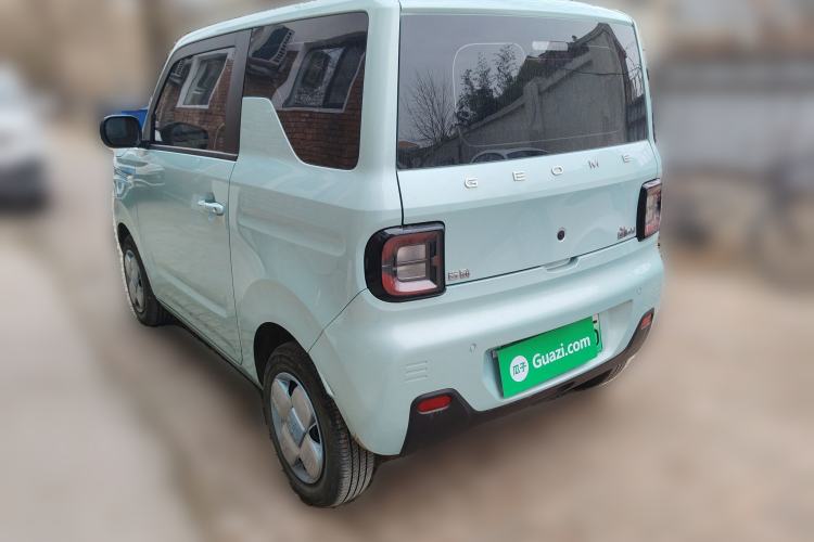 Used Geely Galaxy Panda 2024 Panda Mini 200km Endurance Bear
