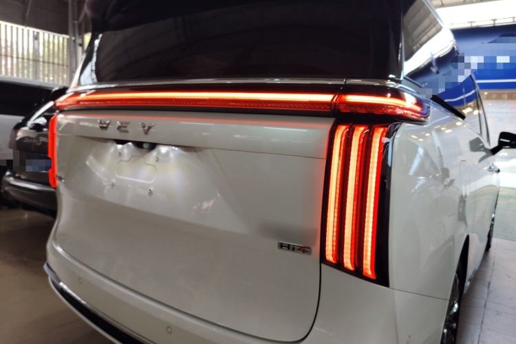 Used Wey Gaoshan 2025 Four-Wheel Drive Alpine 8